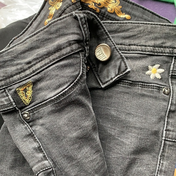 Black Exotic Jeans by Desigual - Picture 7 of 7